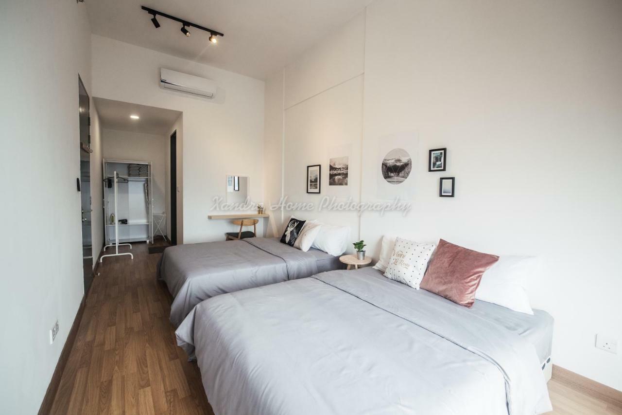 Xandra'S 218 Macalister Suite George Town Esterno foto