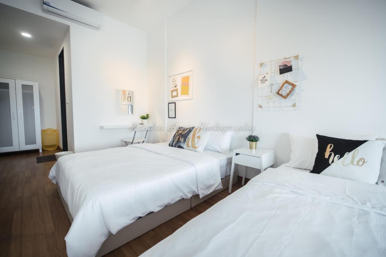 Xandra'S 218 Macalister Suite George Town Esterno foto